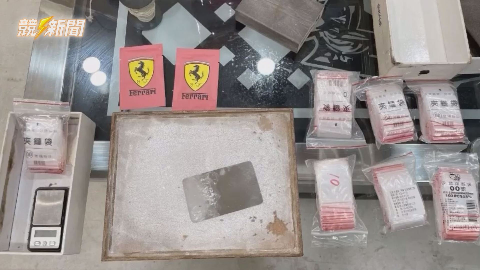 【警政】神壇暗藏槍毒 高雄警方查獲蔡姓嫌犯藏匿槍枝與毒品咖啡包分裝場