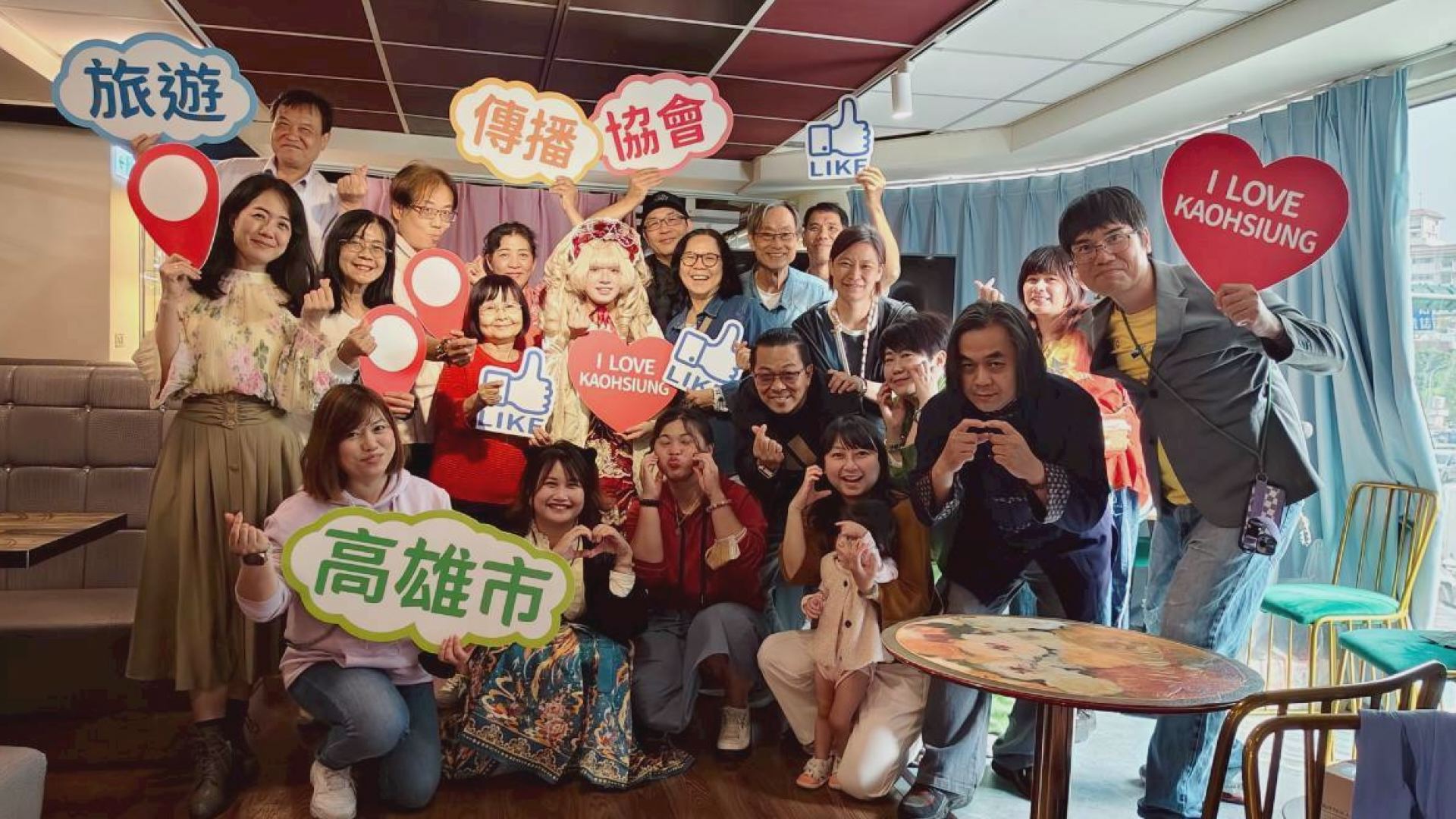 【地方】高雄旅傳協春季茶會玩創意 占卜結合動漫表演增添新春話題