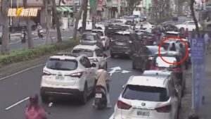 【社會】高雄女駕駛肇事離開請夫代罪 無照上路違規累計最高罰6萬4