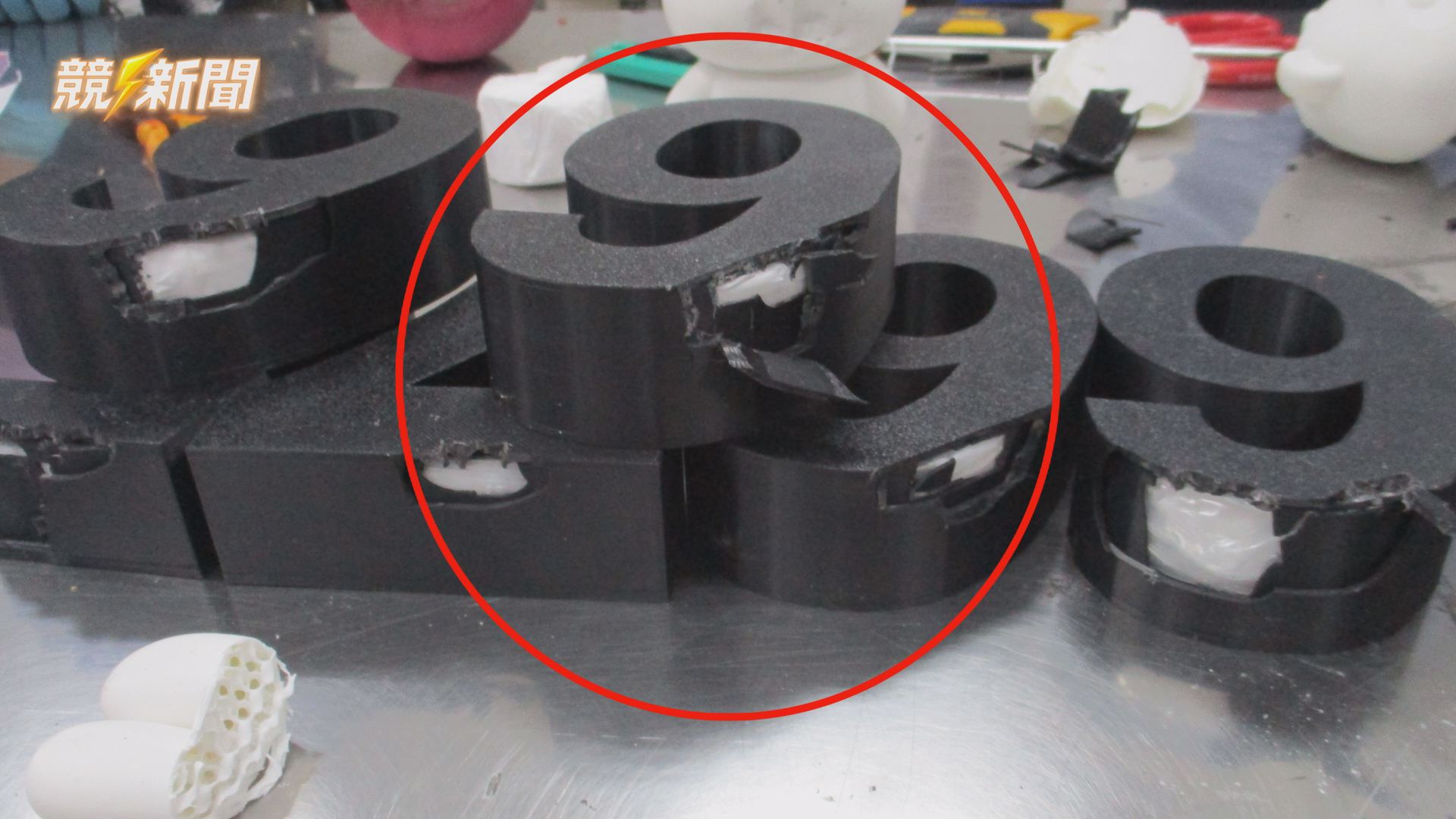 【社會】高雄3D玩具熊藏愷他命闖關 保三總隊查獲逾1公斤毒品