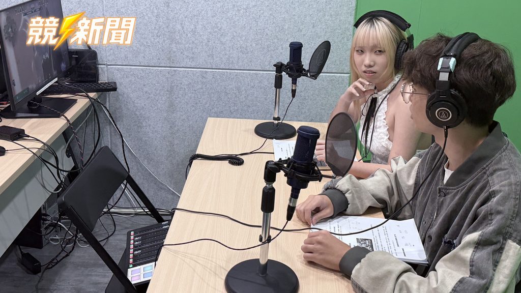 高雄電競主播培訓學員進行播報模擬演練